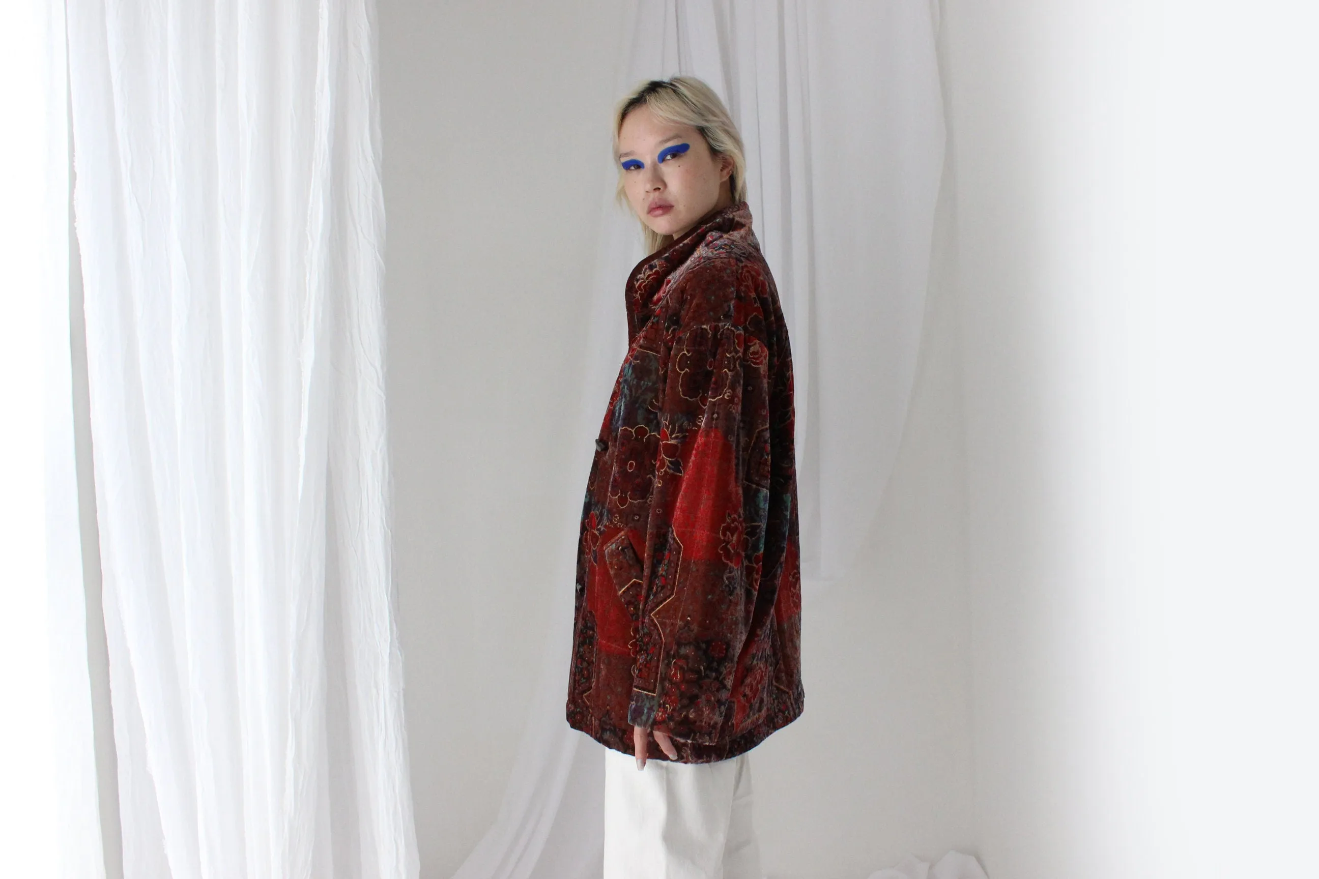 80s PURE SILK VELVET Quilted Puffer Coat in Ornate Persian