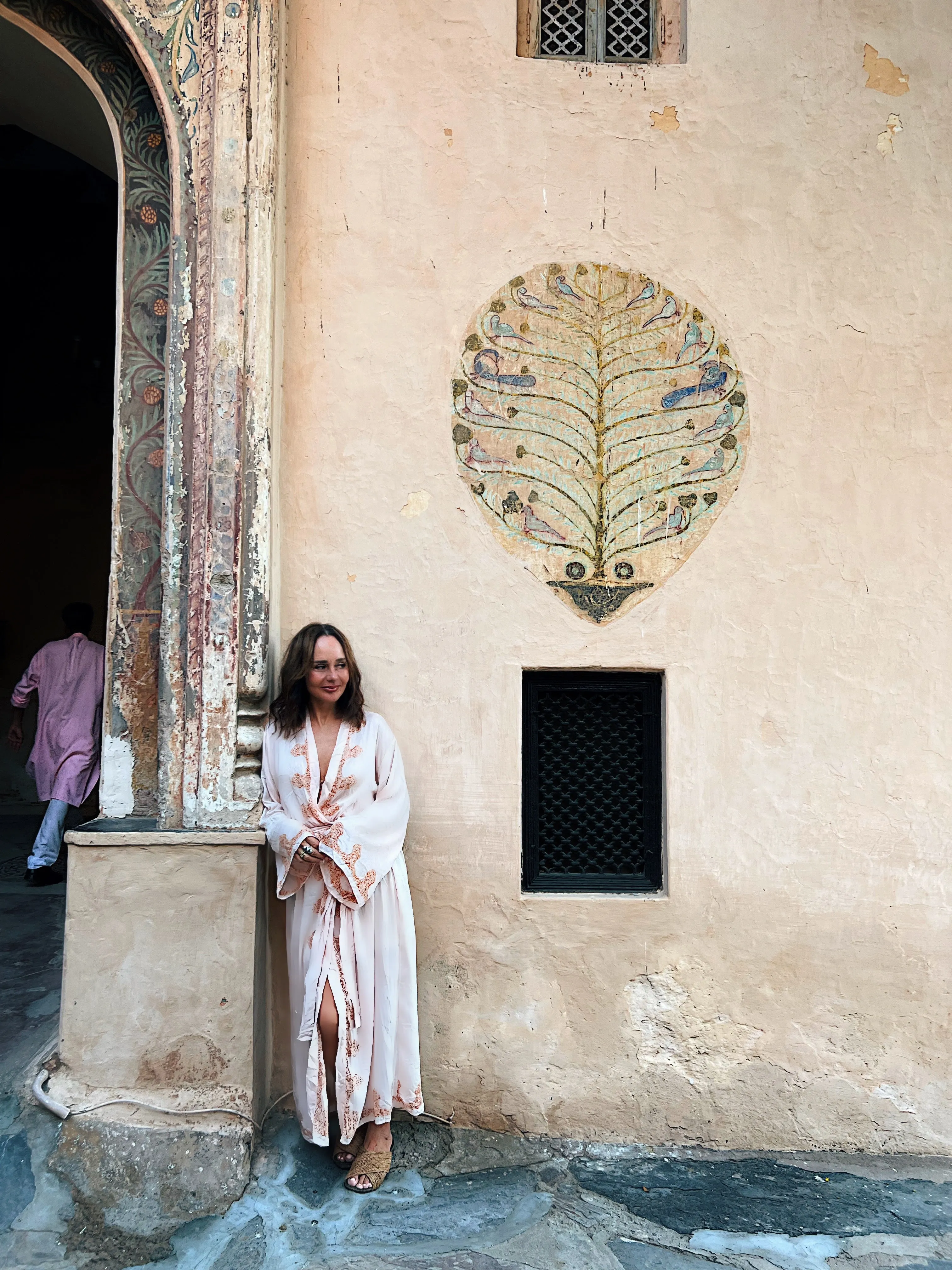 Mia Bamboo Silk Long Kimono with Pattern-Light Pink