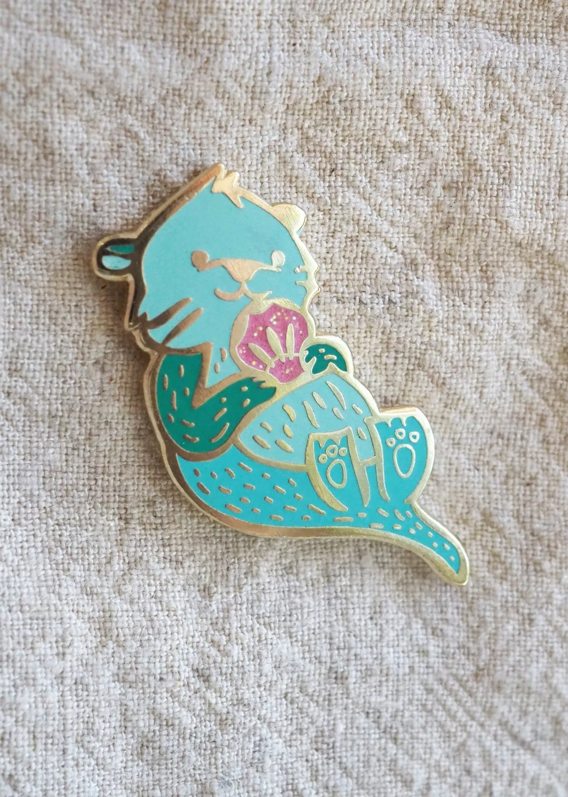 Sea Otter - Minty Green Lapel Pin